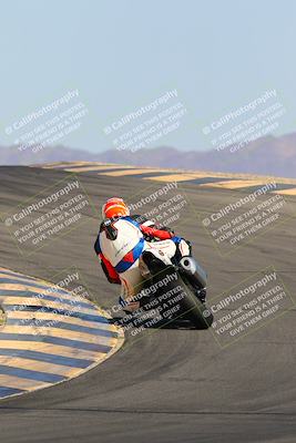 media/May-14-2022-SoCal Trackdays (Sat) [[7b6169074d]]/Turn 10 Backside (9am)/